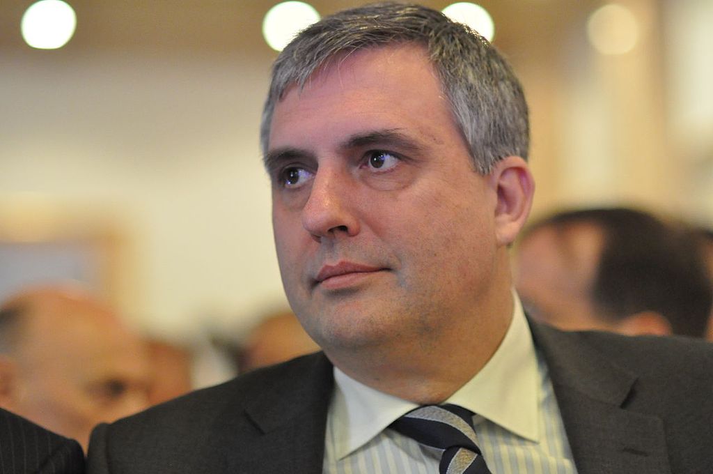 Ивайло Калфин: Кандидатурата на ген. Румен Радев не е спусната от Москва