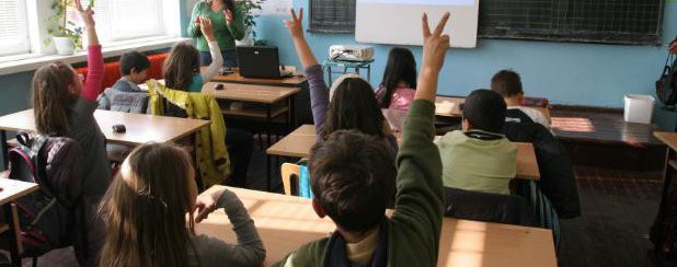 Първолаците се заемат с тероризма и корупцията (обзор)