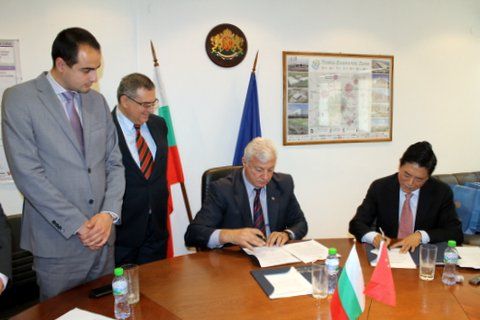 Пловдивска област се побратими с китайската провинция Хайнан