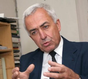 Професор от БАН: Правителствата крият за срещите с извънземни, САЩ и Русия са получили технологии от тях