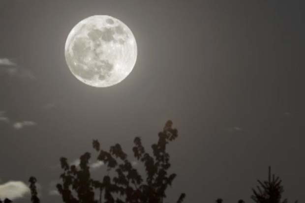 Очаква ни най-голямата Супер Луна от 68 години насам