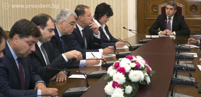 Ръководството на БСП - на „Дондуков“ 2 (обзор)