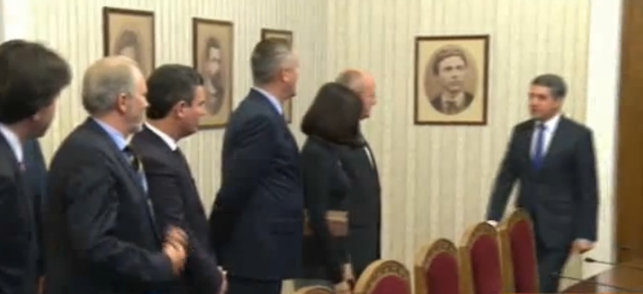 Реформаторите без Радан Кънев на консултациите при президента