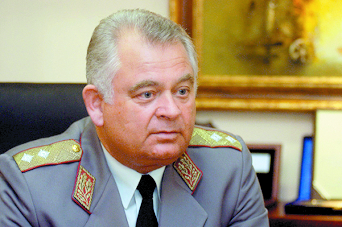 Ген. Кирчо Киров: Възможно е размириците в Харманли да са част от организирана акция и да последват други такива