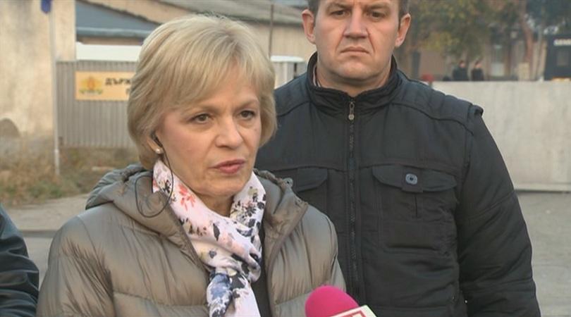 Агенция за бежанците: Няма да строим нови лагери, има 900 незаети места