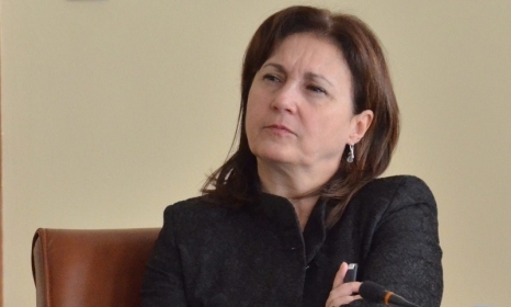 Румяна Бъчварова - Министърката на разформирането