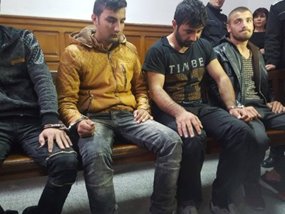 Разпитват пак погромаджии от Харманли