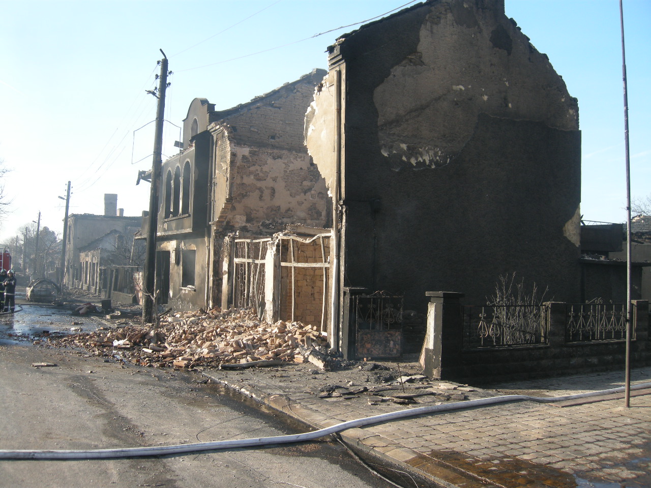 120 души полицаи охраняват денонощно Хитрино