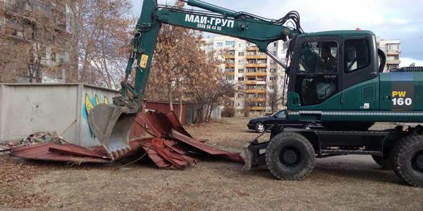 Приемат нови правила и срокове за премахване на гаражните клетки под тепетата
