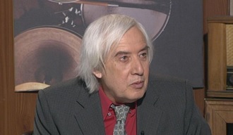 Наводнена е школата на физика Теодосий Теодосиев в Казанлък