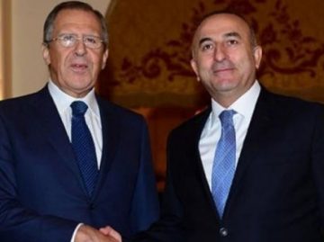 Чавушоглу и Лавров са обсъдили примирието в Сирия