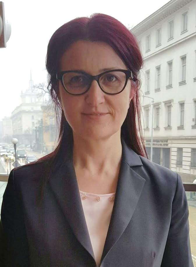 Асима Вангелова запази поста си на председател на Районния съд в Карлово