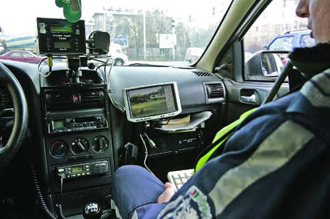 КАТ праща радари на най-кървавите отсечки