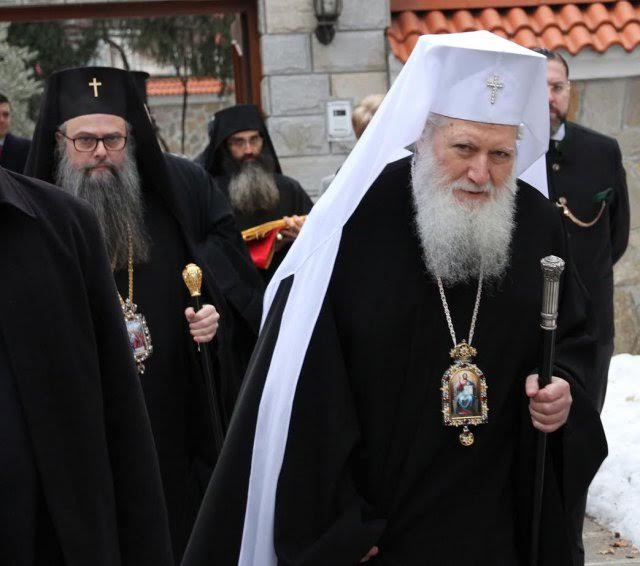 2 ордена за дядо Николай за 10 години начело на Пловдивската митрополия