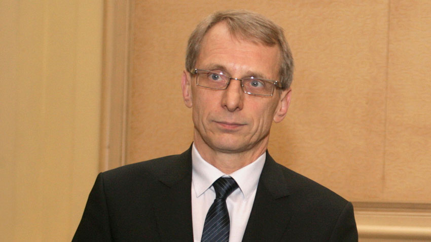 Спор за застрашените европари в МОН
