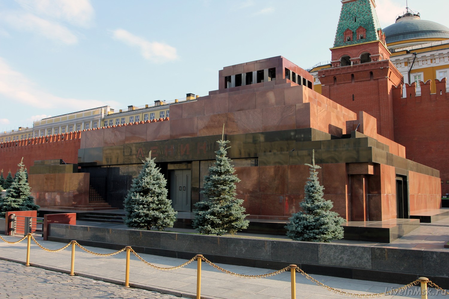 Затварят Мавзолея на Ленин за два месеца