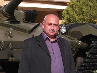 Кмет подаде оставка, за да стане отново патрулен полицай