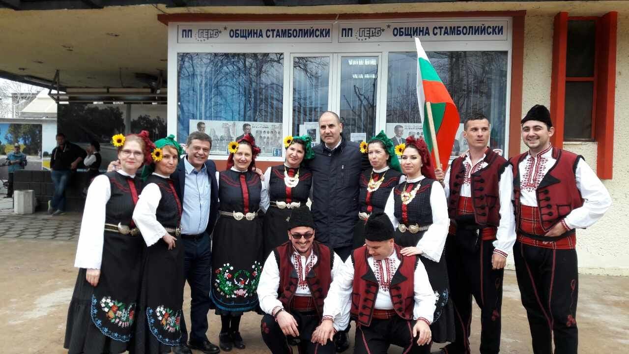 Цветан Цветанов в Стамболийски: ГЕРБ предлага реални решения за развитие на всяко населено място