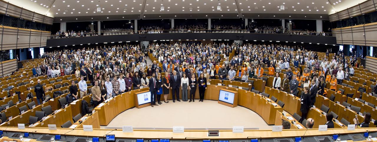 Петима българи ни представиха в първия Парламент на гражданите в Брюксел