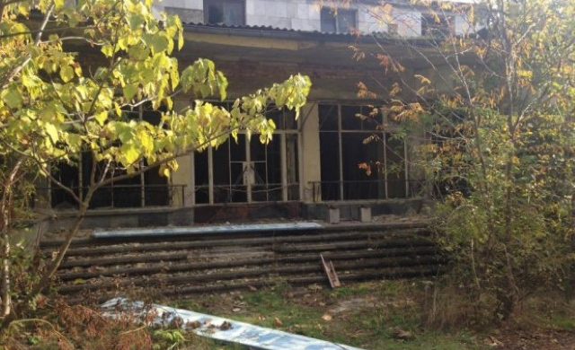 Спасяват с референдум родните Карлови вари