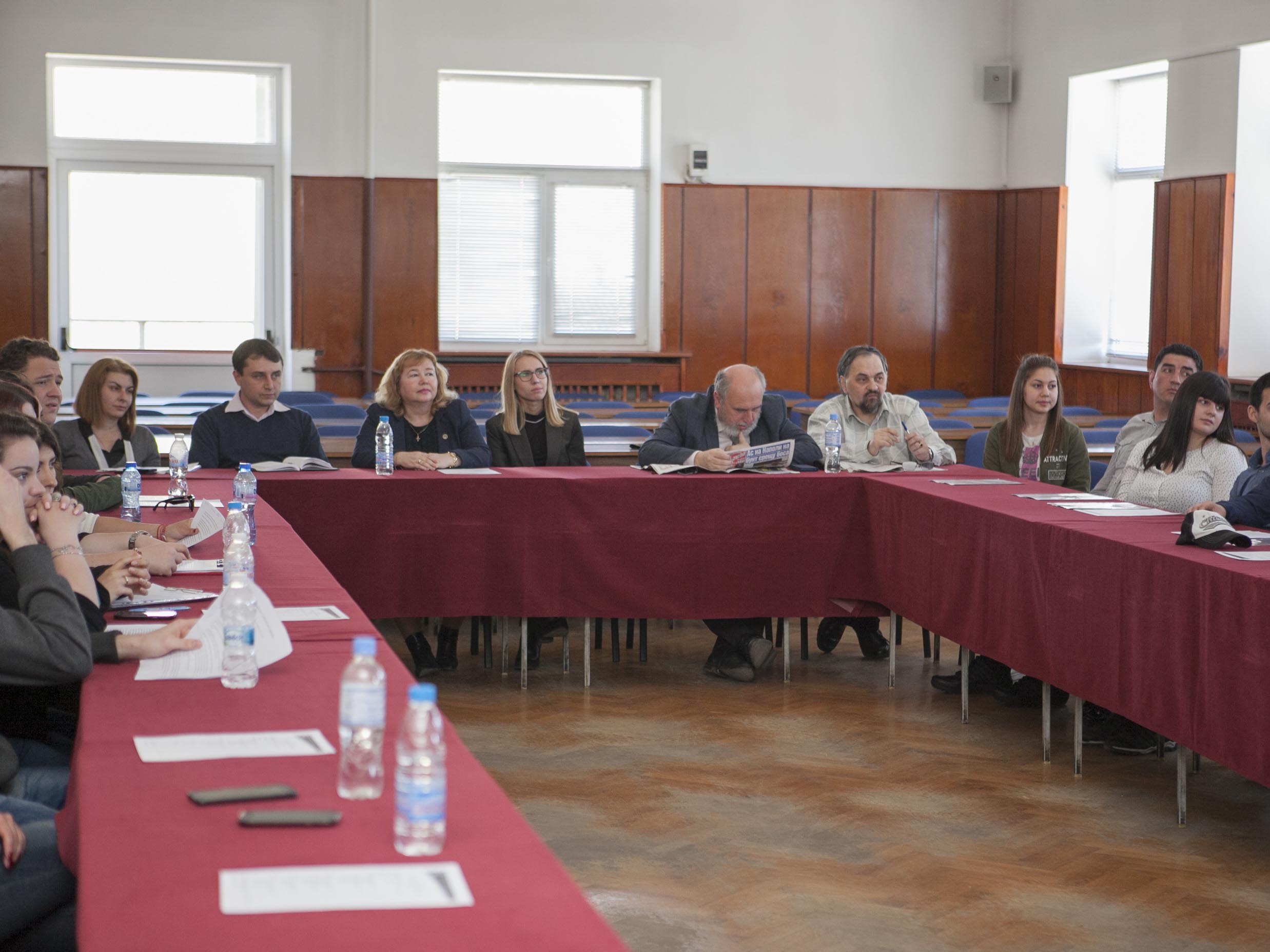 Студенти от Свищов дискутираха добри и негативни практики в развитието на туризма