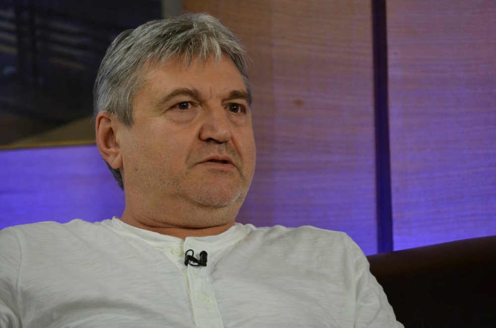 Главният редактор на "Труд" Петьо Блъсков: Служебното правителство и ЦИК се провалиха в организирането на изборите