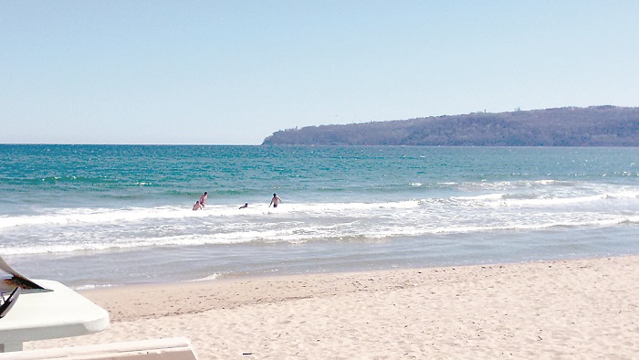 5 лева за сянка на плажа във Варна