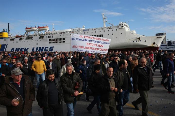 Националната стачка блокира цяла Гърция