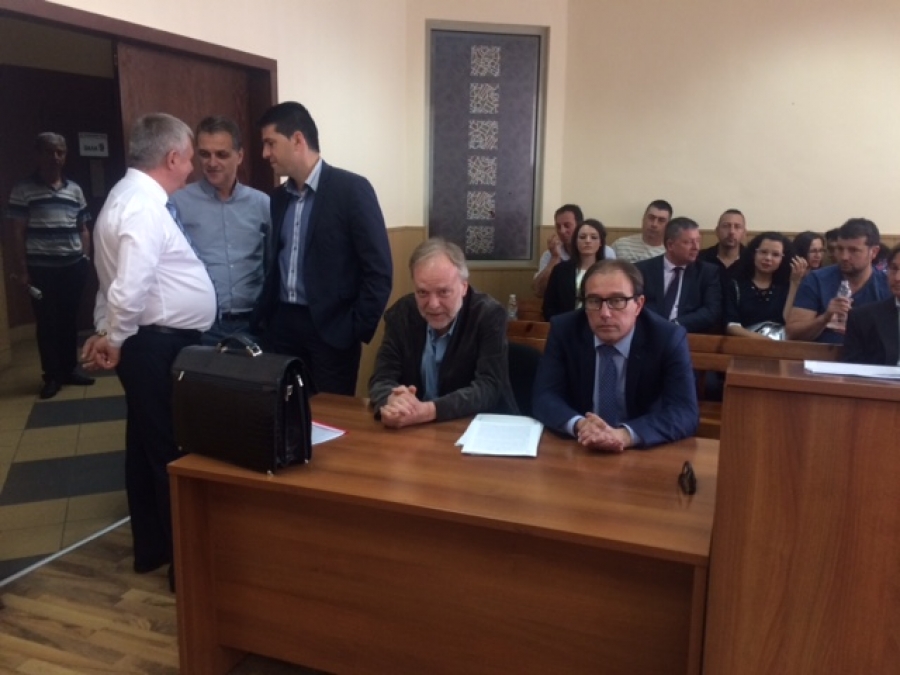 Кметът и главният архитект на Асеновград остават на постовете си, няма да ги отстраняват