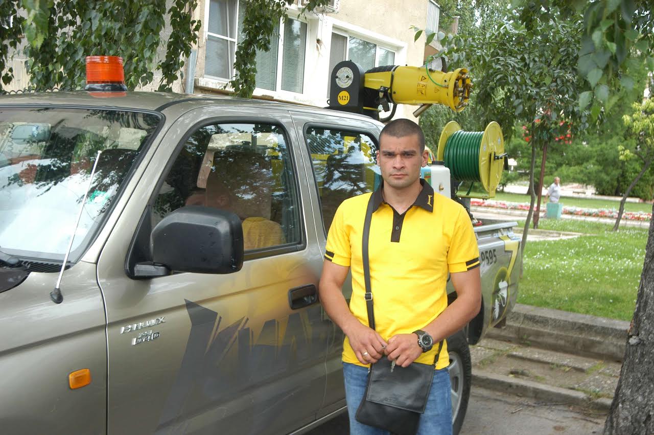 Монтана изтребва паразитите с химическо оръдие