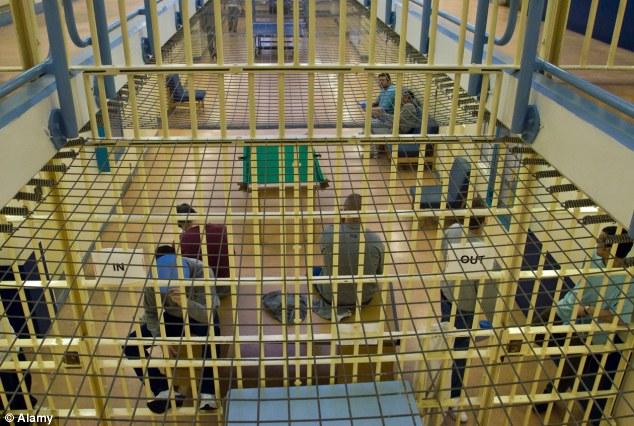 14 години строг затвор за продуцента Пламен Митрев, отвличал и изнасилвал момичета