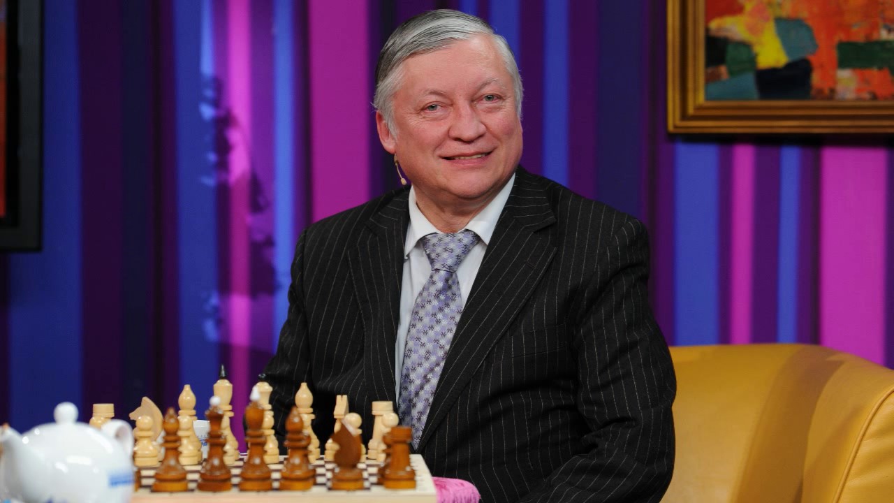 Анатолий Карпов - Шахматният политик
