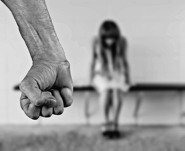 17-годишен ученик преби учителка в столично училище