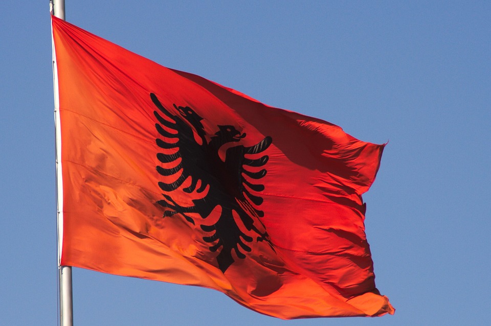 Парламентарни избори се провеждат в Албания