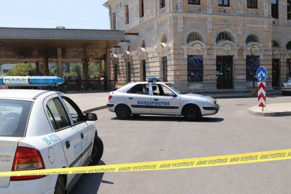 Отцепиха Централна жп гара-Пловдив заради съмнителен багаж