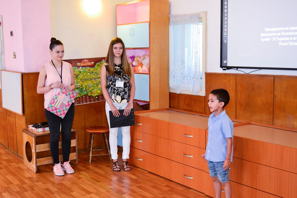 Ученици изнесоха открити уроци за освобождението на Търново