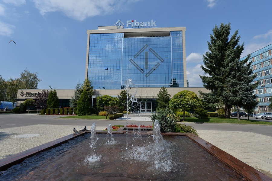 Fitch също повиши рейтинга на Fibank