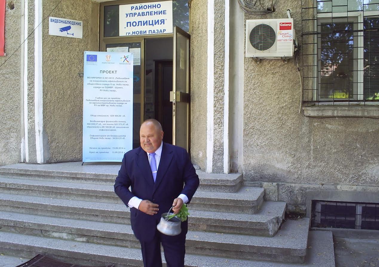 Обновяват Полицейското управление в Нови пазар