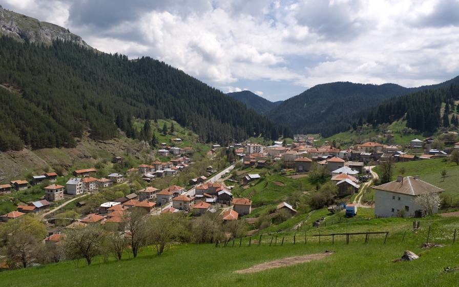 Прекратяват издирването на 16-годишното момче край Триград
