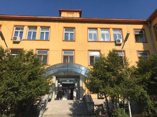 Австрийска фондация дари на болницата във Велинград оборудване и лекарства за 50 000 евро