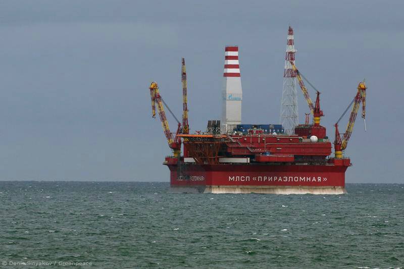 Русия добила над 10 млн. барела петрол за месец