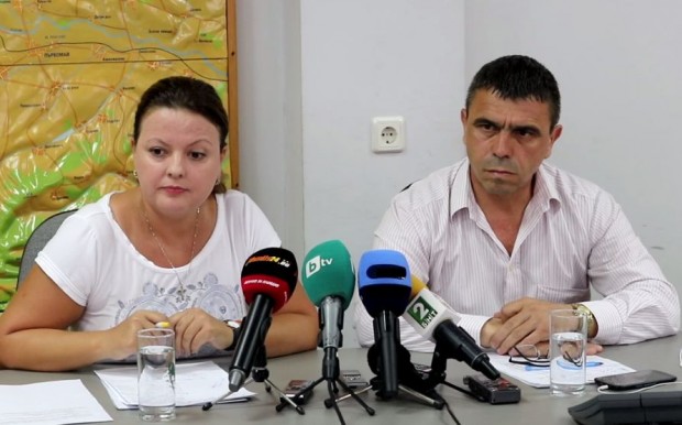 Бивш полицай и 2 жени сред каналджиите на нелегални бежанци