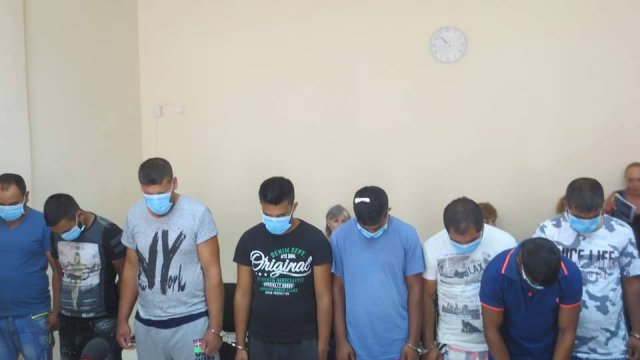 Съдът остави в ареста двама от ромите, участвали в побоя над гребци в Асеновград