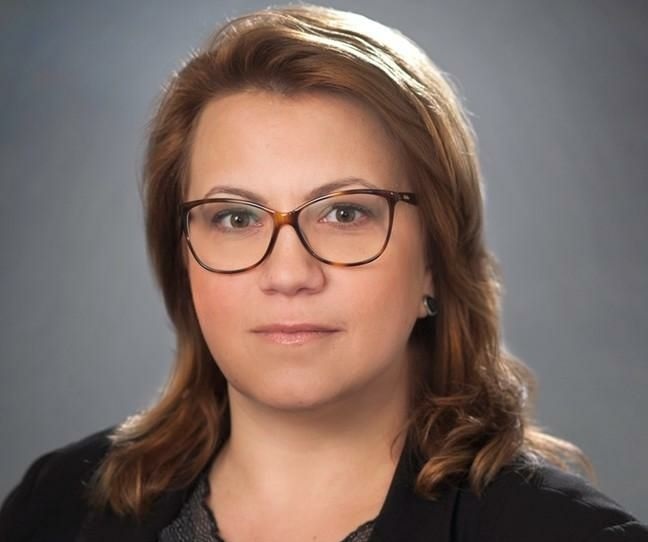 Деница Златева се оправда за НДК