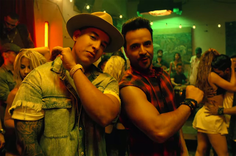 Изпълнителите на „Despacito“ обвиниха венецуелския президент Мадуро, че използва песента им с политически цели