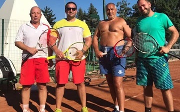 Бойко Борисов отново печели на тенис