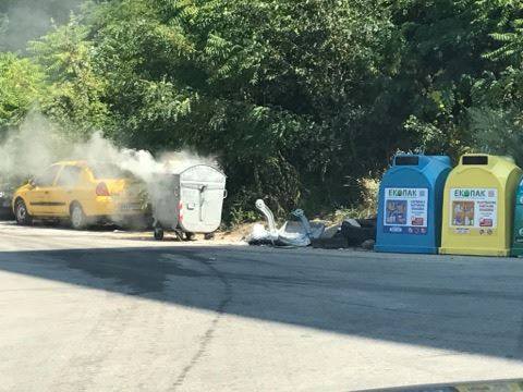 Огнеборци на крак заради запалени треви и контейнери в Търновско