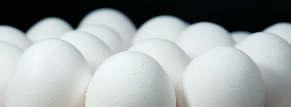 Унгария изтегля от пазара яйчни продукти, заразени с фипронил, внесени от Германия