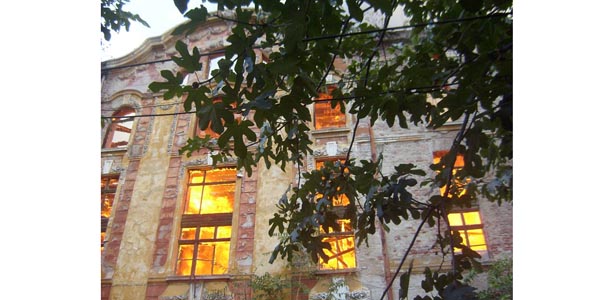 Всички фасади в Тютюневия град в Пловдив с идентичен вид според нова наредба