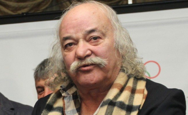 Боян Радев подкрепя пенсии за деца на шампиони
